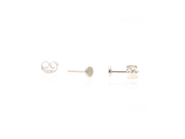 kleine Silberohrstecker Punkt | 4 mm Durchmesser, Seitenansicht