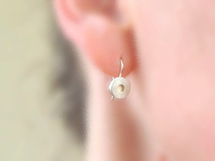 Silberohrhänger | kleine Kreise, am Ohr